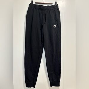 Nike black joggers/sweatpants
